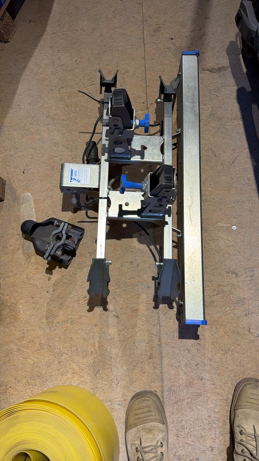 Twinny Load fietsendrager, Ophalen, Trekhaakdrager