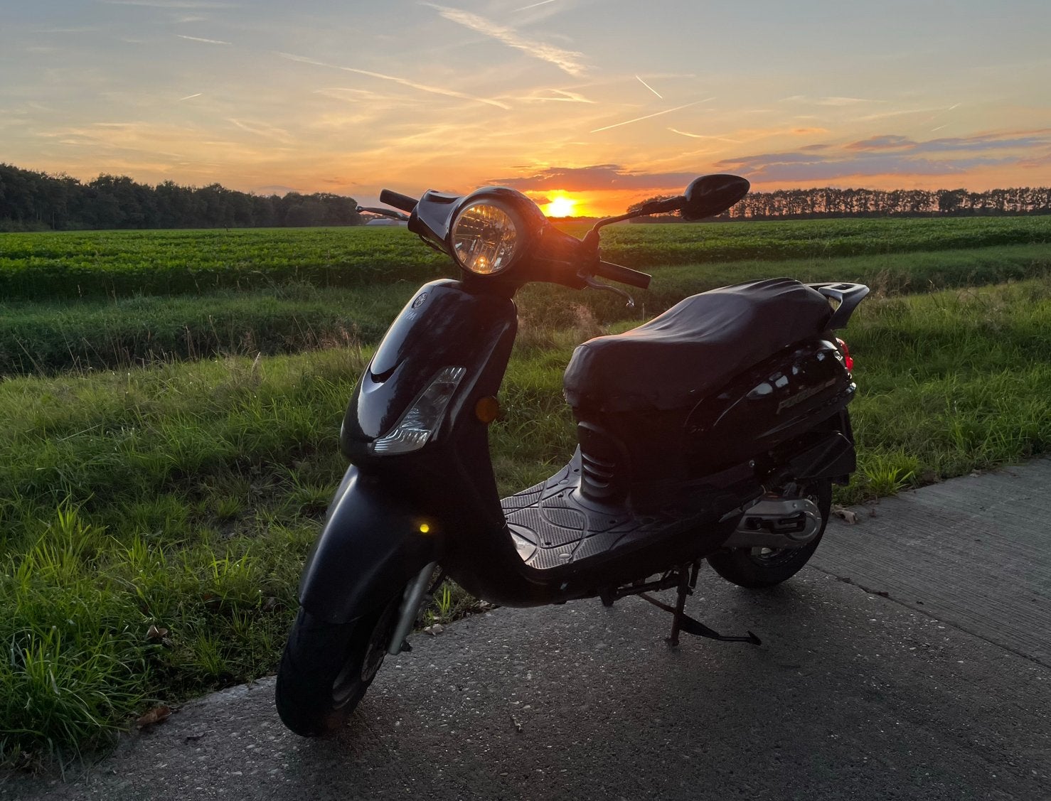 Sym Fiddle 2 50s - zwart, Ophalen of Verzenden, Zo goed als nieuw, Benzine, 50 cc