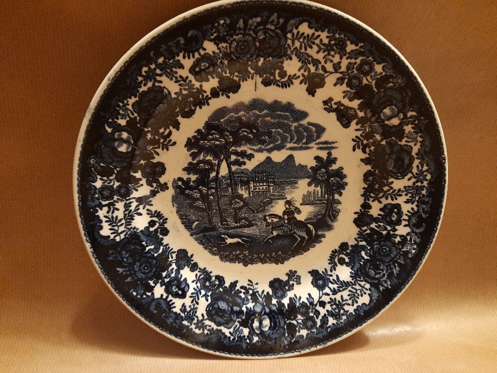 Antiek bord ‘Amazone’-Petrus Regout Maastricht (ca. 1895), Ophalen