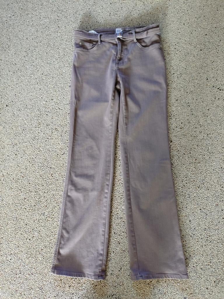 Te koop taupekleurige broek BRAX Mary bootcut 36K, Overige kleuren, Overige jeansmaten, Zo goed als nieuw, BRAX