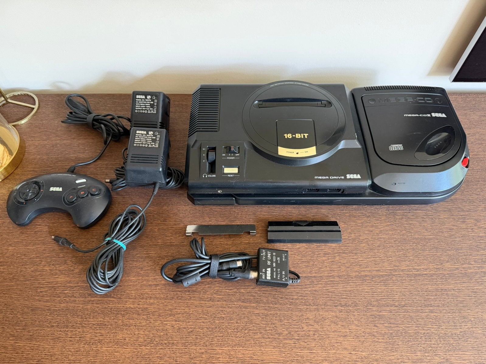 Sega mega cd met megadrive 1, Ophalen of Verzenden, Gebruikt, Mega Drive