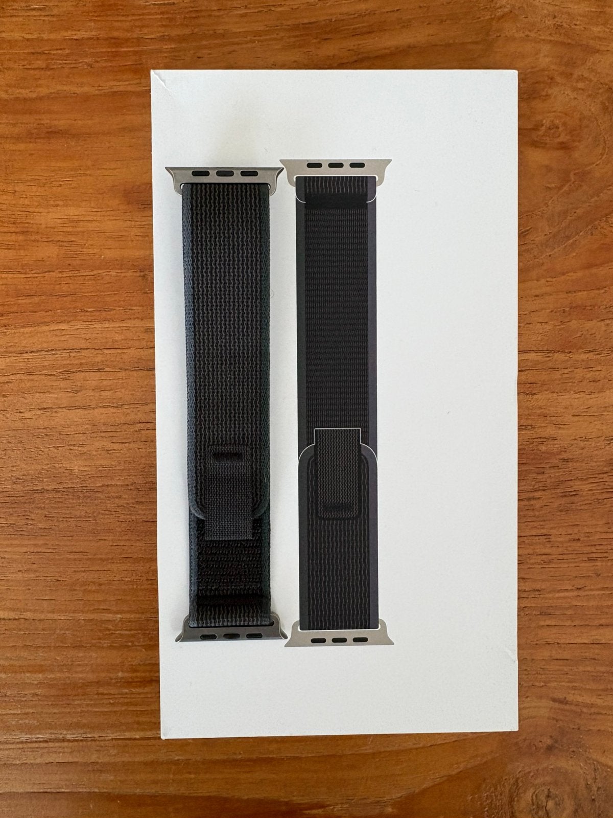 Apple Watch Ultra Trail Loop band M/L, Telecommunicatie, Wearable-accessoires, Zo goed als nieuw, Bandje, Ophalen of Verzenden