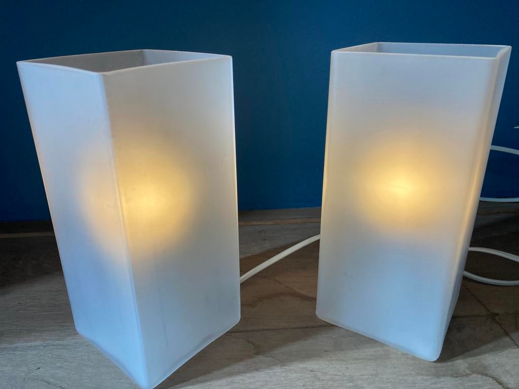 2 stuks Ikea tafellamp glas, Ophalen of Verzenden, Zo goed als nieuw, Glas, Minder dan 50 cm