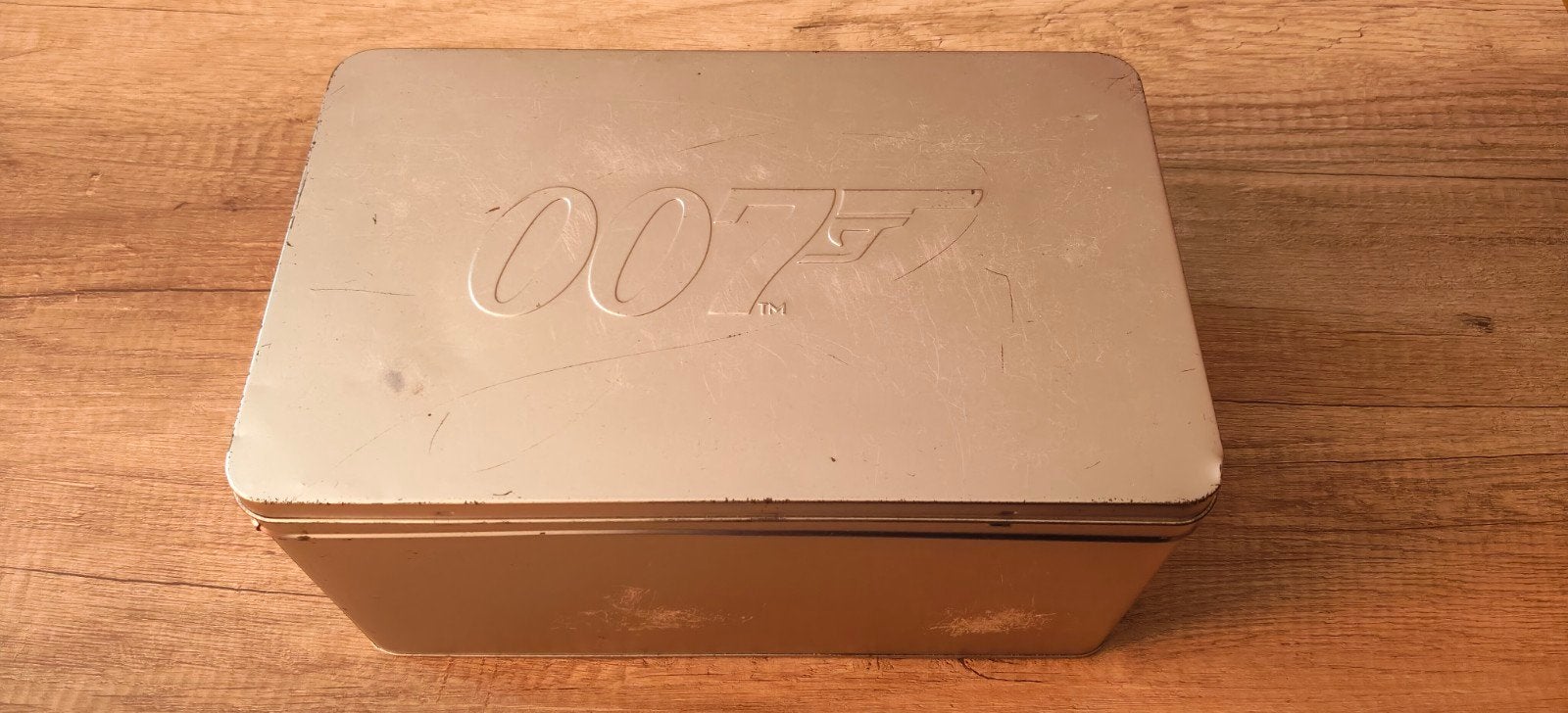 James Bond 007 DVD Box – Complete collectie in metalen koffe, Ophalen, Boxset, Poprock, Gebruikt
