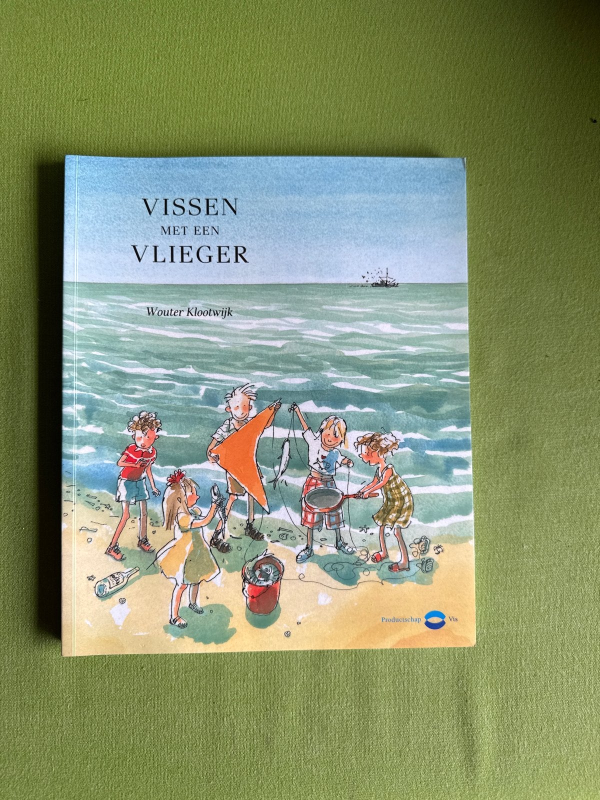 Vissen met een Vlieger - Wouter Klootwijk, Boeken, Ophalen, Zo goed als nieuw, Fictie algemeen
