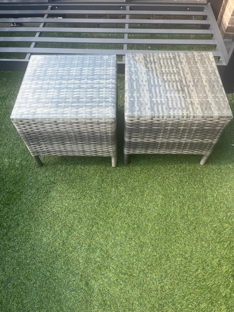 Set van 2 Rotan Bijzettafeltjes - Gebruikt, Ophalen, Minder dan 55 cm, Gebruikt, Vierkant