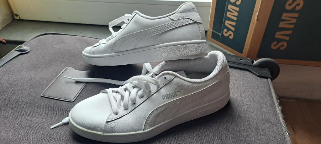 Puma sneakers wit maat 43, Kleding | Heren, Schoenen, Puma, Wit, Ophalen of Verzenden, Sneakers of Gympen