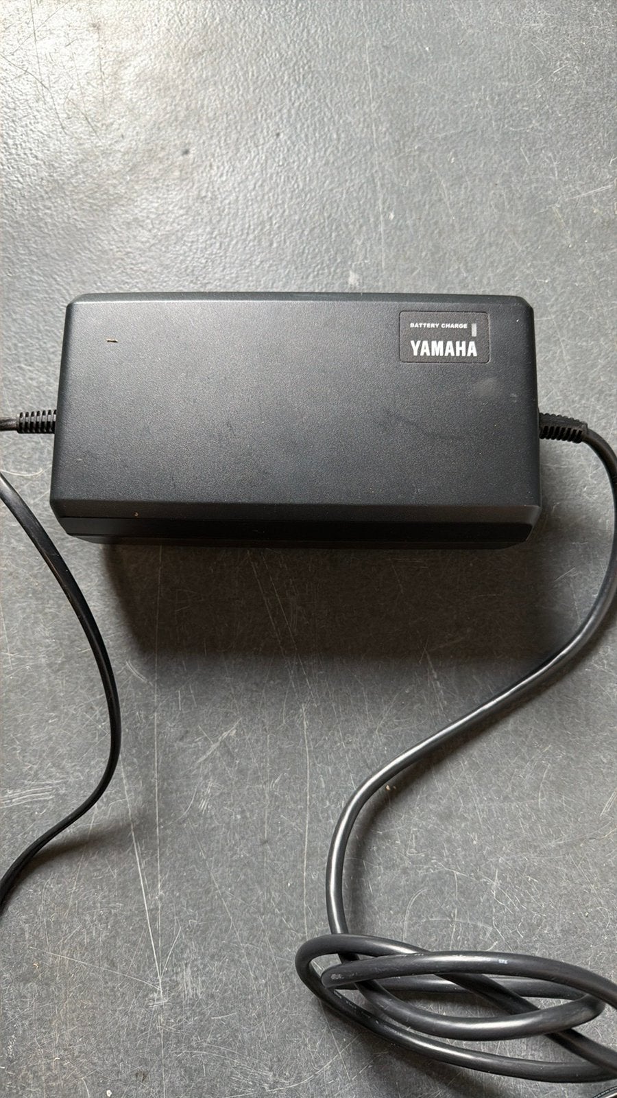 Yamaha acculader PASC2, Ophalen of Verzenden, Gebruikt