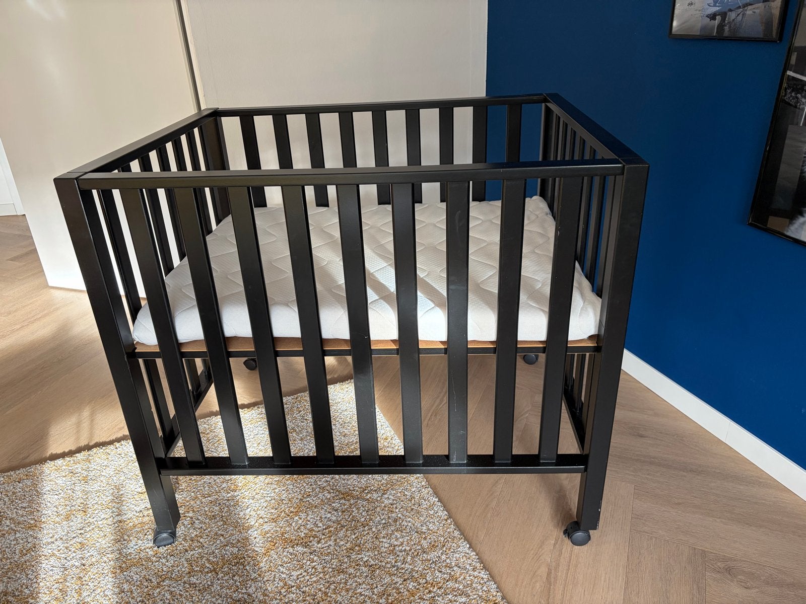 Childhome Playpen Box inclusief matras - Zwart & Verrijdbaar, Kinderen en Baby's, Ophalen, Zo goed als nieuw, Vierkant, Wieltjes