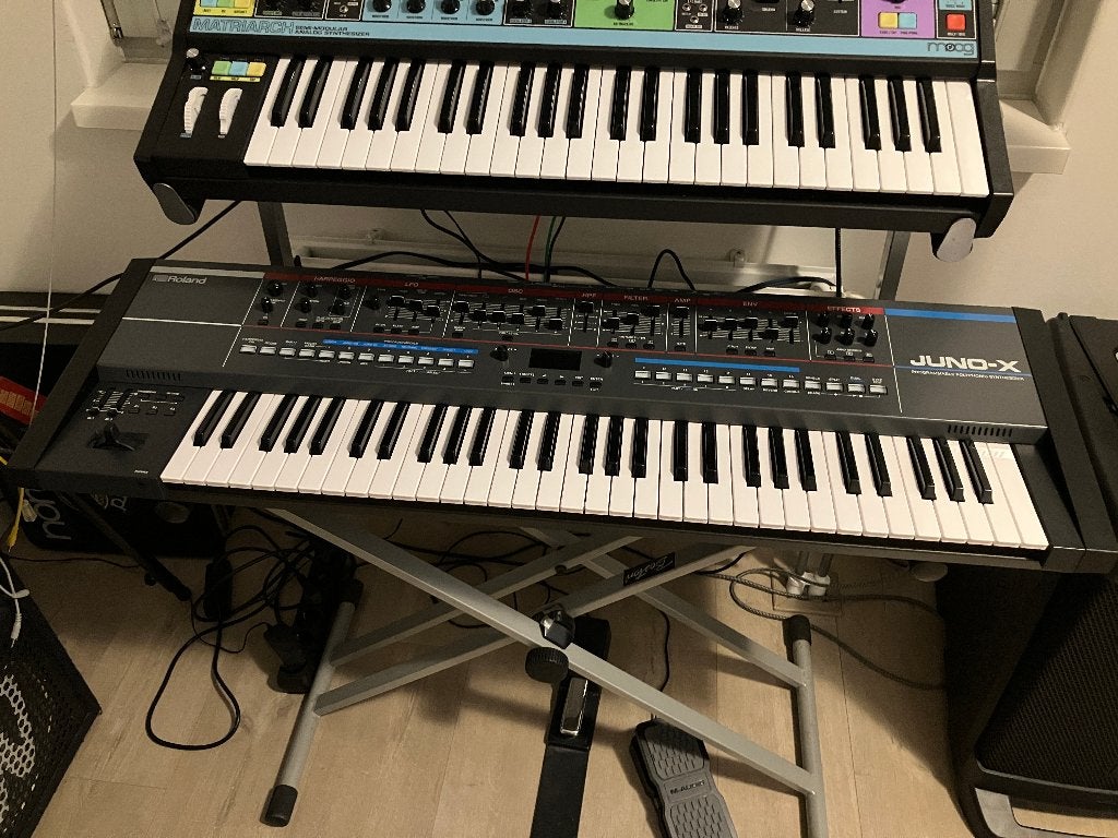 Roland Juno X Absolute Nieuwstaat, Muziek en Instrumenten, Synthesizers, Ophalen, 61 toetsen, Roland, Zo goed als nieuw