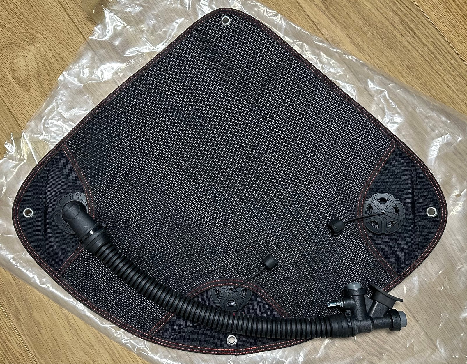 Super Fabric Sidemount wing, Ophalen of Verzenden, Nieuw, Trimvest of Wing