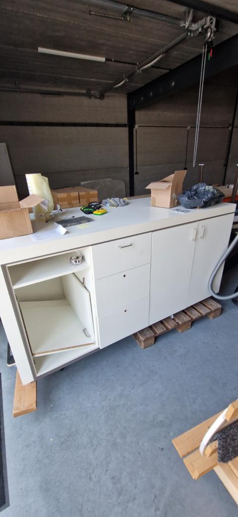 Houten toonbank / verkooptafel met lades beschikbaar, Splendore Stone, Zo goed als nieuw, Info@splendorestone.nl, Minder dan 100 cm