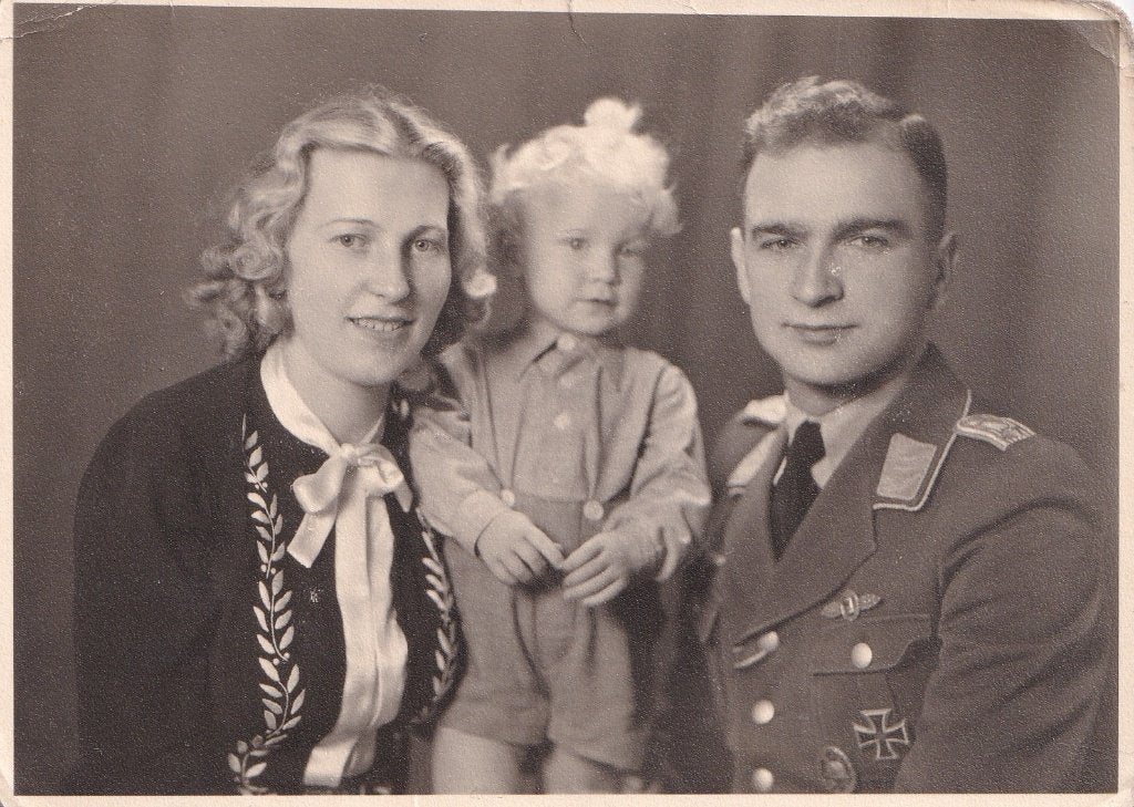 WO2 Foto Luftwaffe Vlieger met IJzeren Kruis !!!! zeldzaam, Ophalen of Verzenden, Luchtmacht, Nederland, Foto of Poster