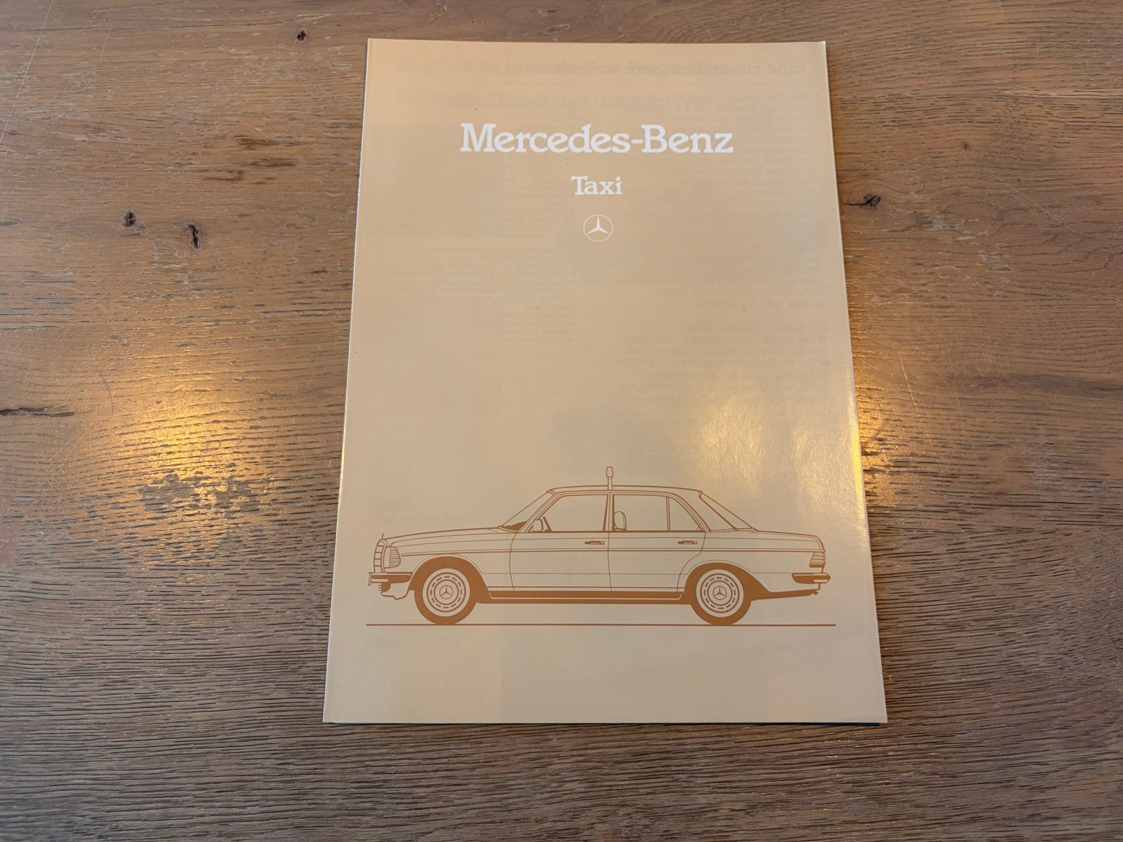 Folder Mercedes-Benz W123 Taxi 1983, Ophalen of Verzenden, Zo goed als nieuw, Mercedes