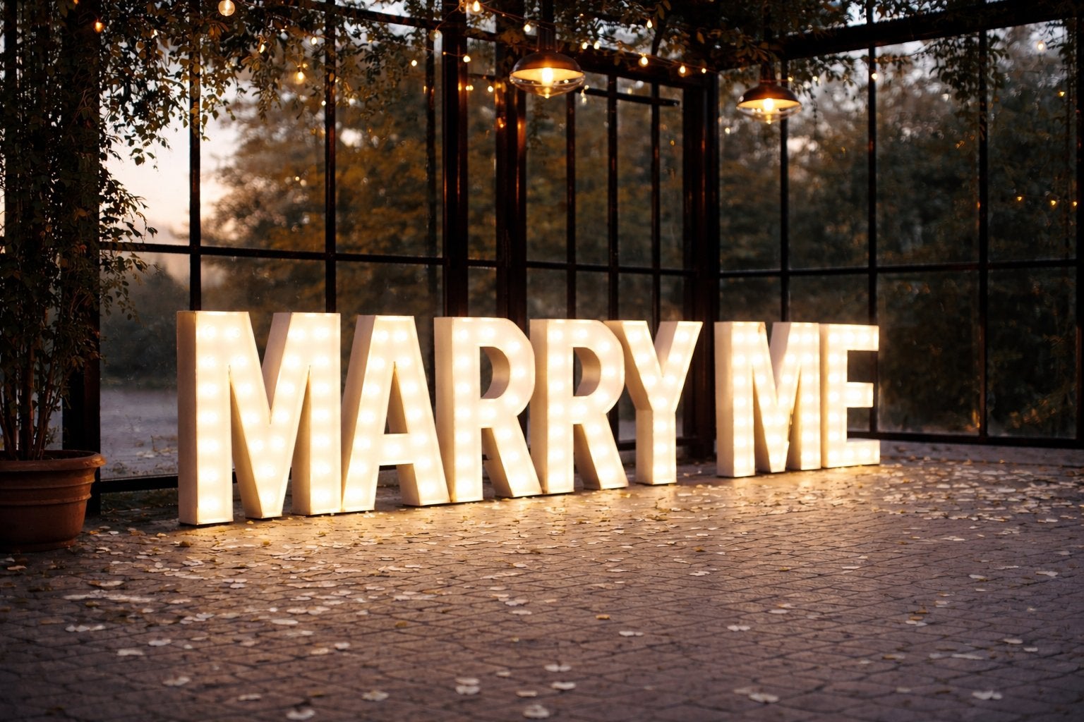 'MARRY ME' LETTERS TE HUUR, Ophalen, Zo goed als nieuw, Versiering, Geboorte of Huwelijk