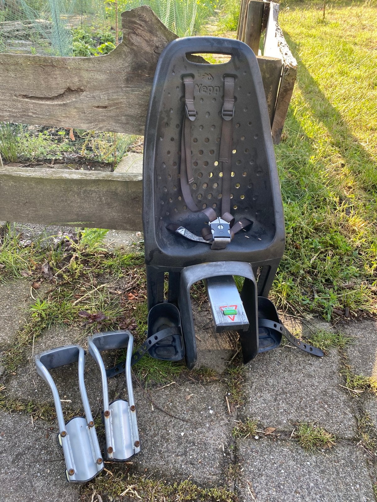 Yepp achterzitje met 2 adapters, Ophalen, Gebruikt