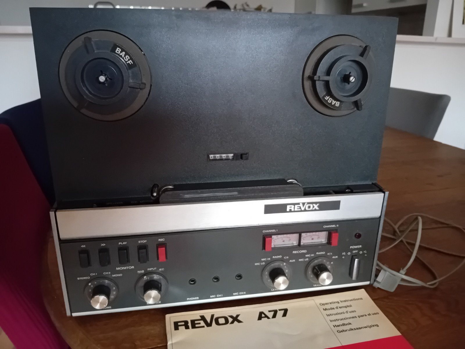 Revox A77 Bandrecorder met handleiding, Audio, Tv en Foto, Bandrecorders, Ophalen of Verzenden, Bandrecorder