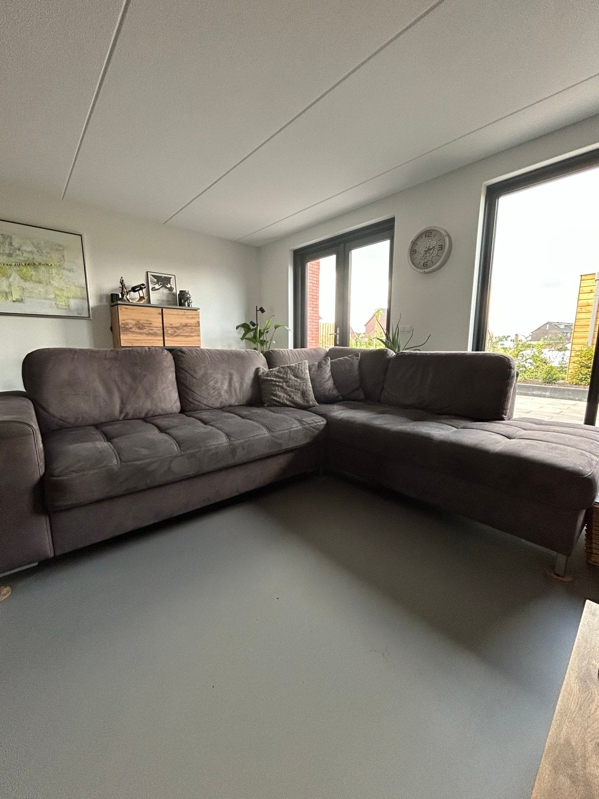 Comfortabele Hoekbank - Grijs, Ruim en Stijlvol, Ophalen, 250 tot 300 cm, Gebruikt, Hoekbank