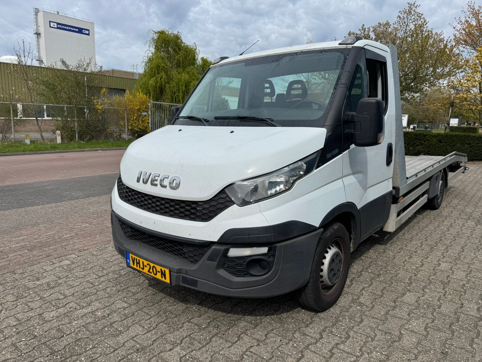 Iveco Daily 35c150 3.0 BJ.2017 OPRIJWAGEN 1460 KG LAADVERMOG, Zwart, 4 cilinders, Iveco, Wit