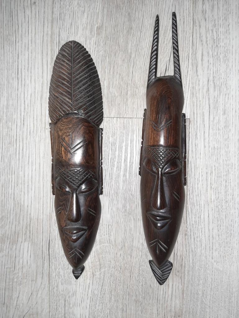 2 Oude Houtsnijwerken - Afrikaanse Maskers, Overige onderwerpen, Houtsnijwerk, Ophalen of Verzenden, Handgemaakt