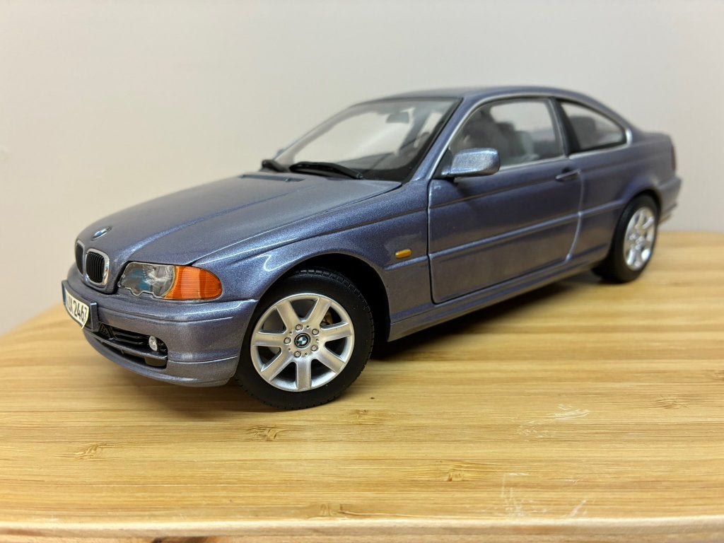 BMW 318Ci Coupe (e46) van 2000  Grijs met  1/18 Kyosho, Ophalen of Verzenden, Zo goed als nieuw, Auto, Kyosho