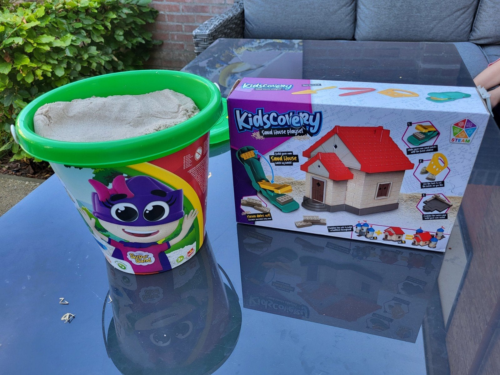 KidsCovery Zandhuis Speelset met Zand, Ophalen, Zo goed als nieuw