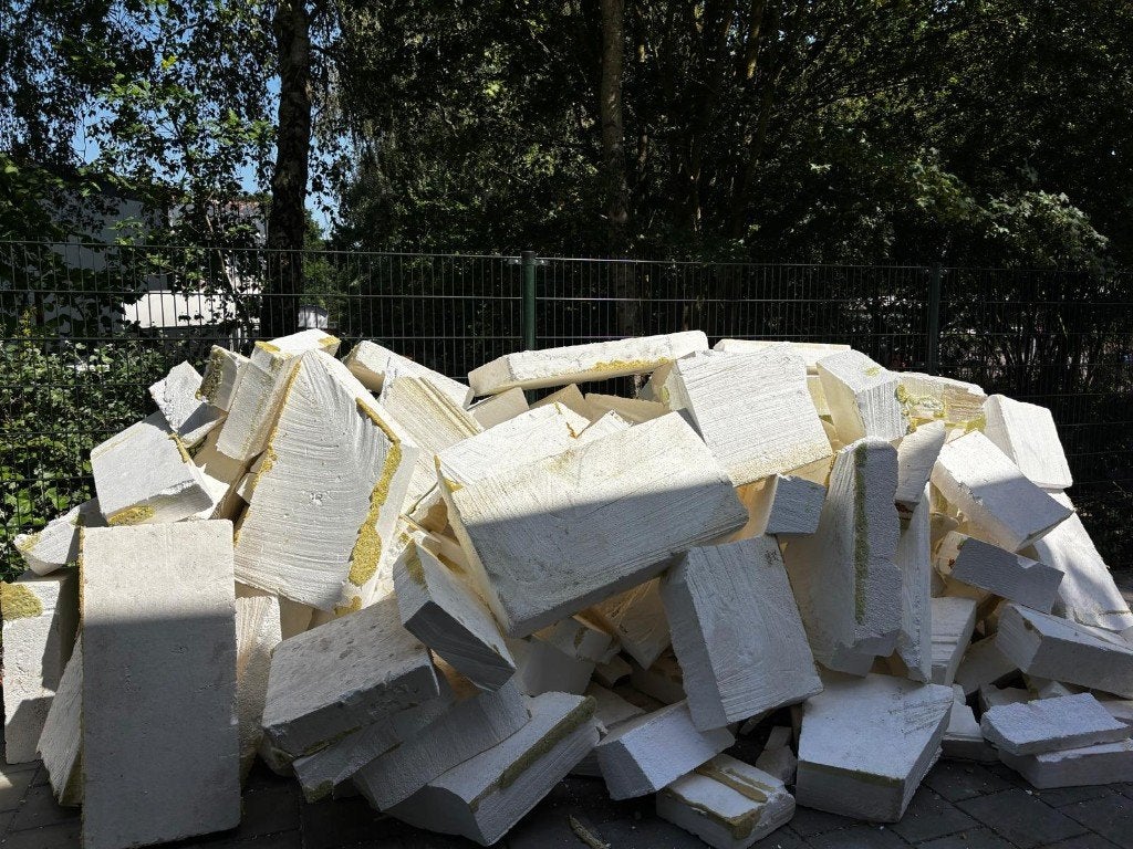 Gratis piepschuim, Ophalen, Gebruikt, 12 cm of meer, 15 m² of meer