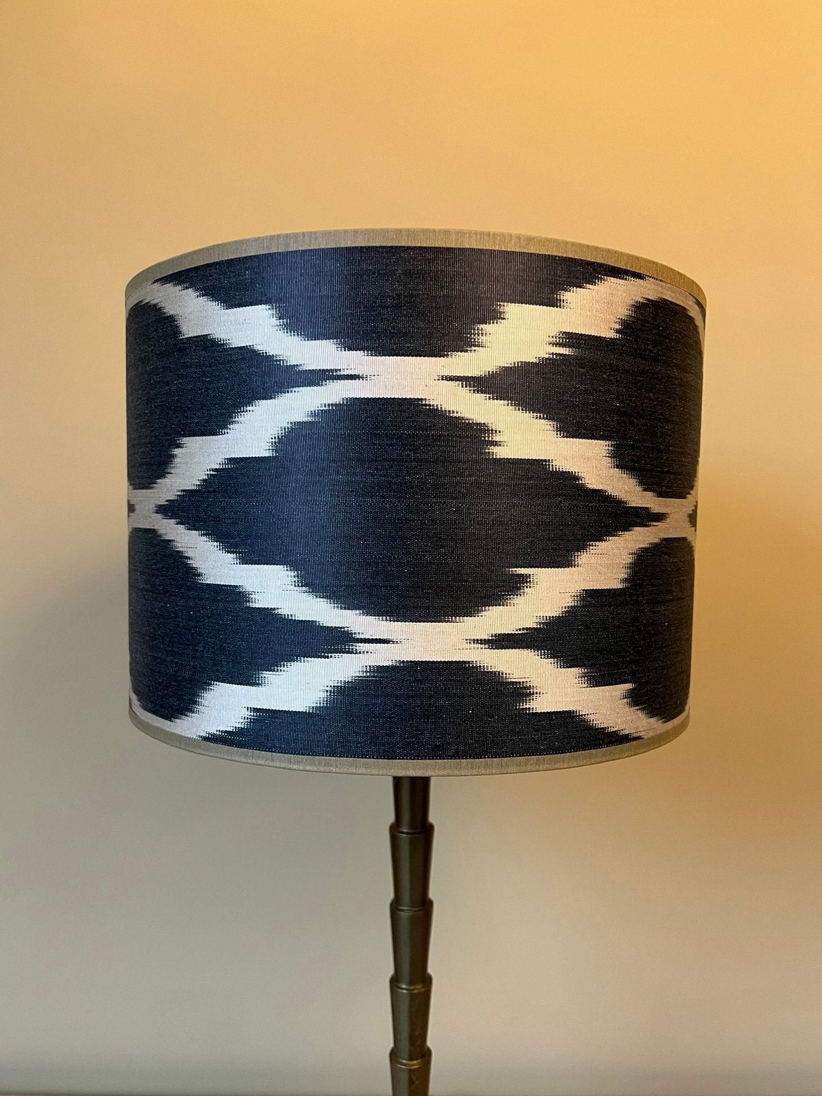 Zwart gouden lampenkap - 30x21 cm, Huis en Inrichting, Zwart, Rond, Ophalen of Verzenden, Zo goed als nieuw