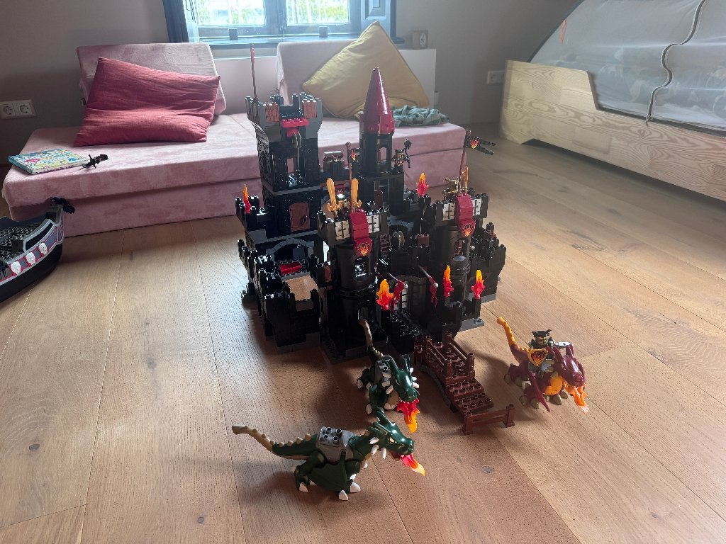 LEGO DUPLO Black Castle kasteel #4785 met 3 draken