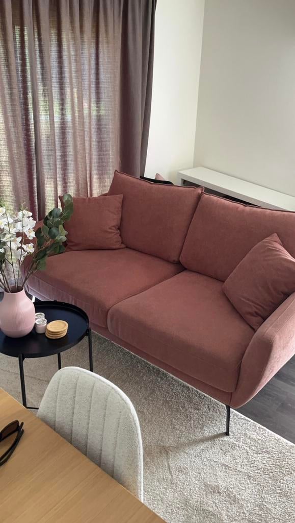 Mooie roze bank, Huis en Inrichting, Ophalen, Zo goed als nieuw, 75 tot 100 cm