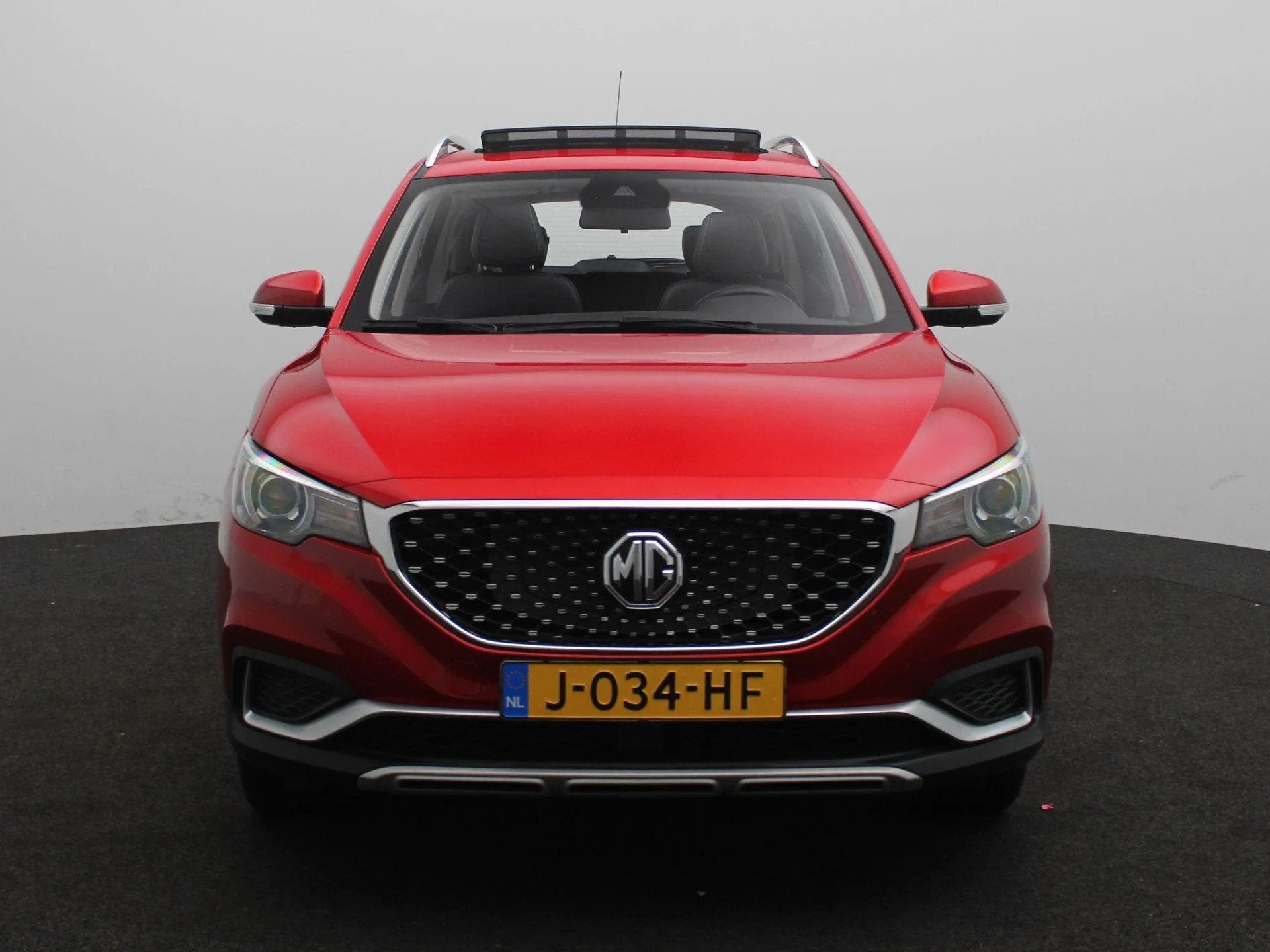 MG ZS EV Luxury 45 kWh (bj 2020, automaat), Auto's, MG, Automaat, Gebruikt, 143 pk, ZS
