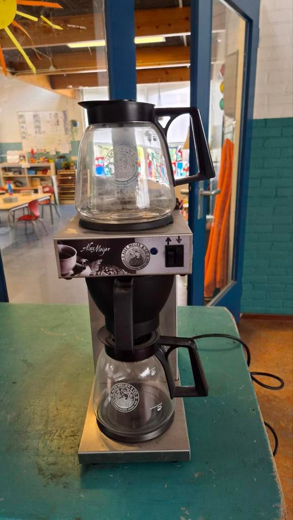 Koffie filtermacine, 10 kopjes of meer, Ophalen, Koffiemachine