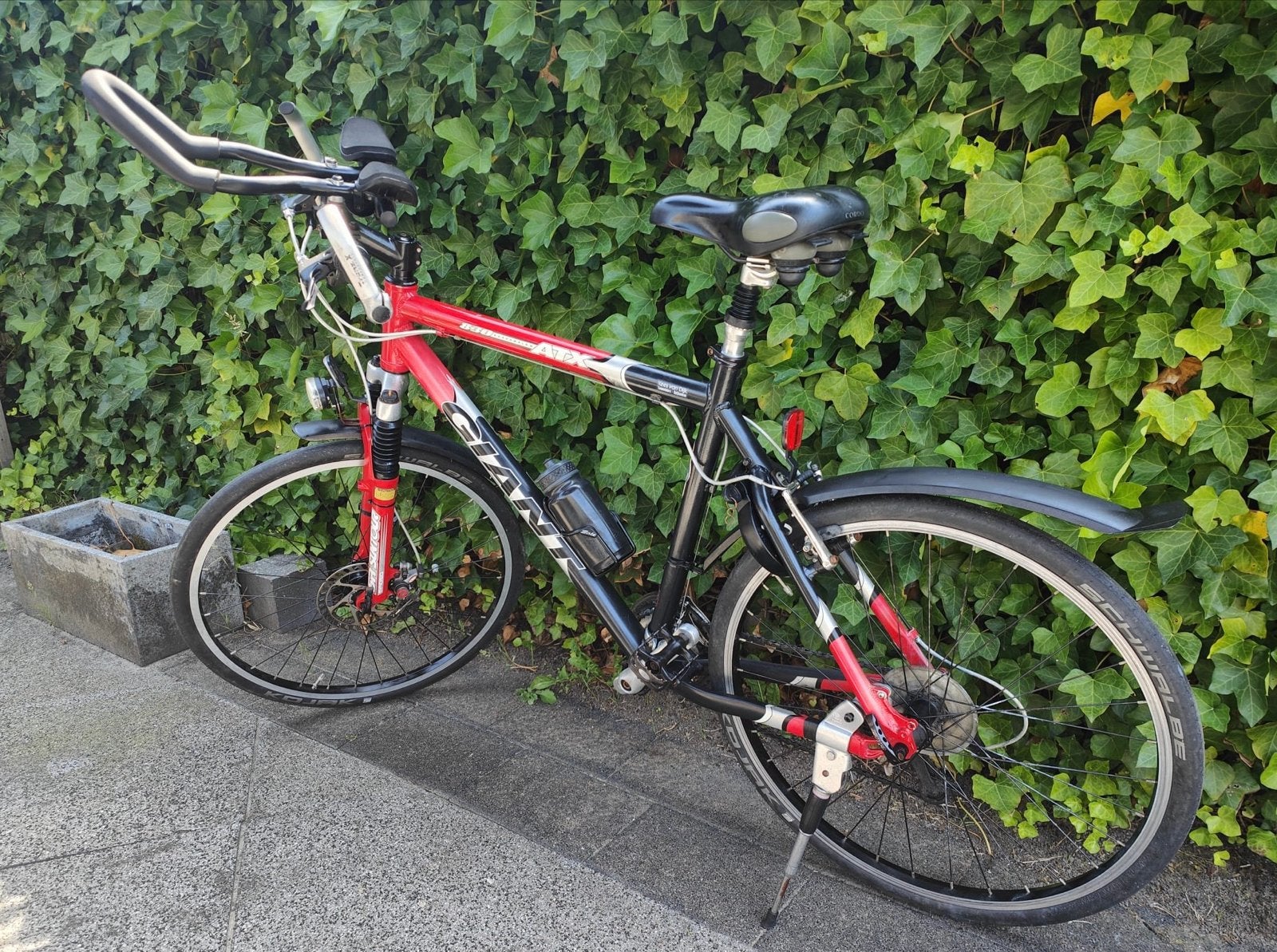 Giant ATX 830 Mountainbike - Rood/Zwart, Fietsen en Brommers, Ophalen, Gebruikt, Versnellingen, Giant