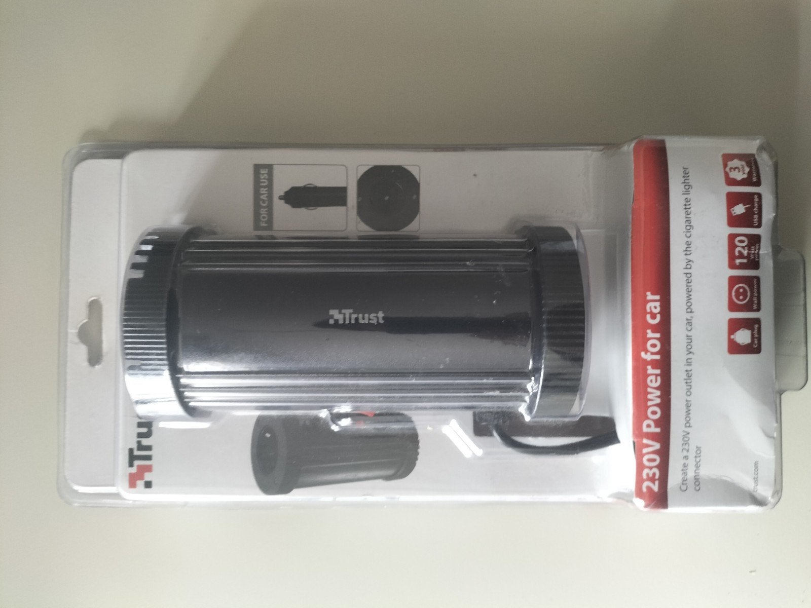Trust 12V naar 230V Omvormer Nieuw in verpakking, Ophalen, Nieuw