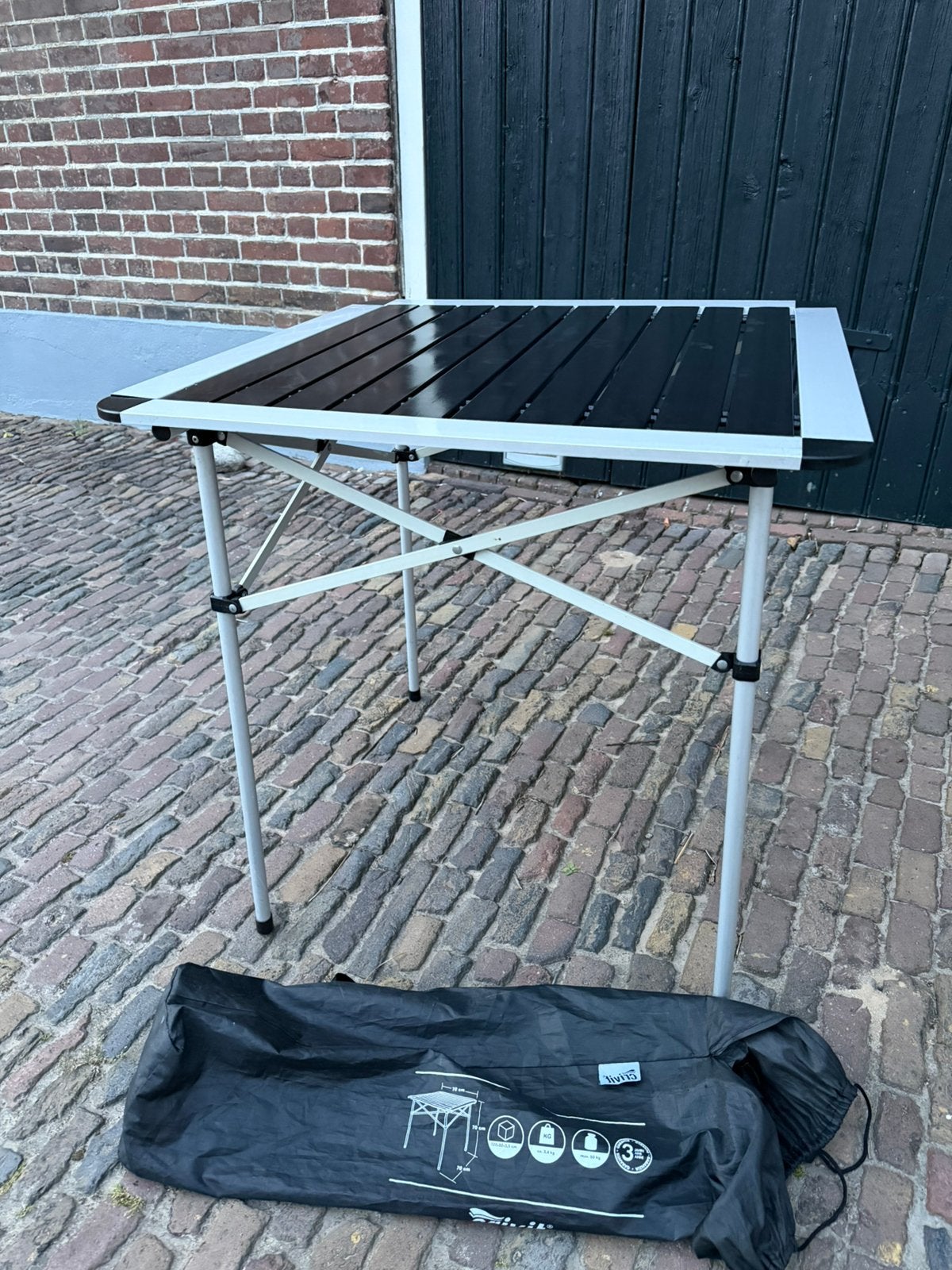 Opklapbare campingtafel 70x70, Caravans en Kamperen, Ophalen, Zo goed als nieuw