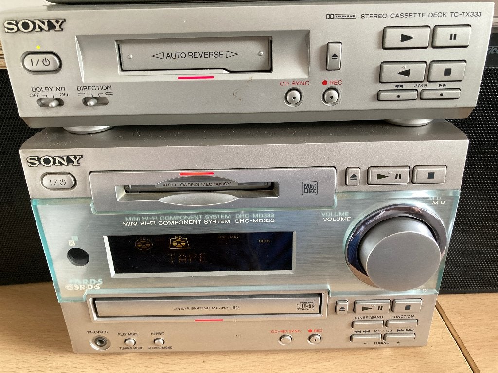 Sony DHC-MD333 (CD,MD,Tuner), Cassettedeck TC-TX333, AfstB, Gebruikt, Tuner of Radio, Ophalen of Verzenden, Sony