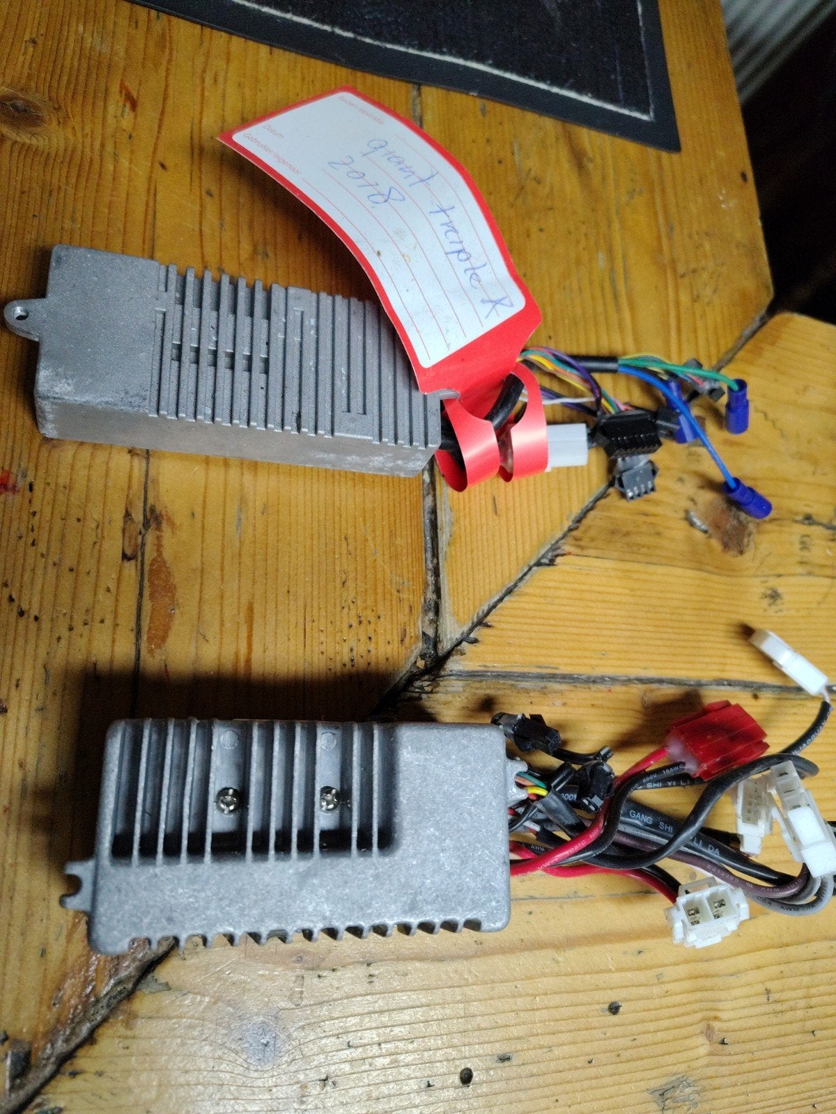 Giant Twist 24V & Triple X 36V Fietscontrollers, Gebruikt