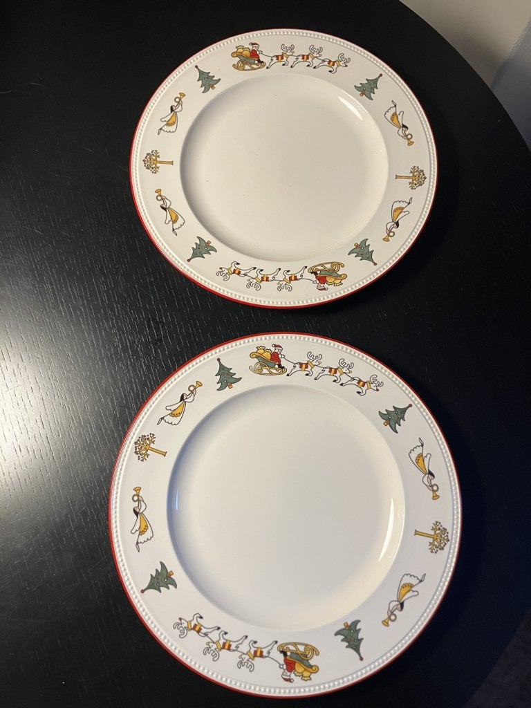 Wedgwood Windsor Christmas 2 x kerst dinerborden, Huis en Inrichting, Vintage, Ophalen of Verzenden, Zo goed als nieuw, Bord(en)
