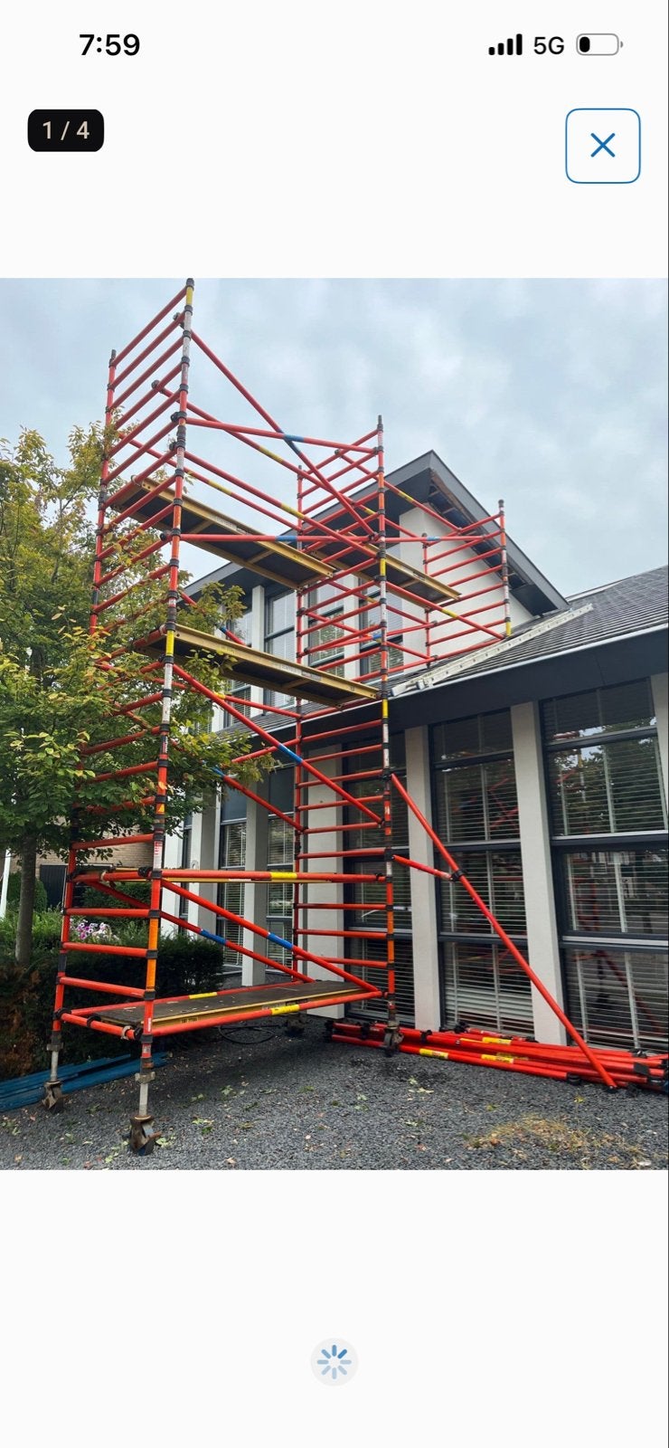 Professionele glasvezel rolsteiger 135x250 cm  – compleet, Ophalen of Verzenden, Gebruikt, Rolsteiger of Kamersteiger, 5 meter of hoger