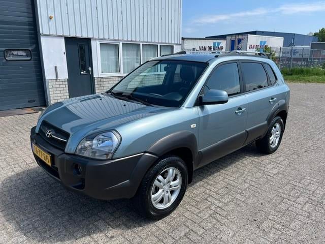 Hyundai Tucson 2.0i Style NIEUWE APK, Gebruikt, 4 cilinders, Origineel Nederlands, Handgeschakeld