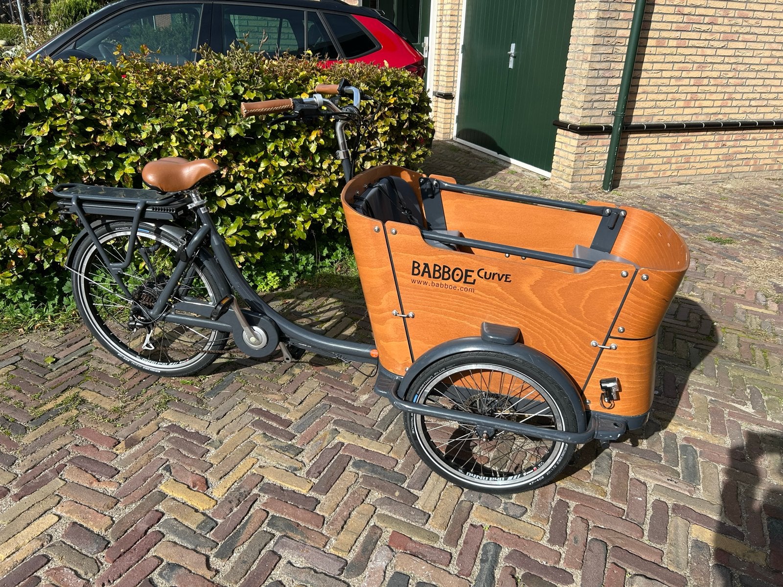 Babboe E-Curve Bakfiets - Elektrisch (2021), Fietsen en Brommers, Ophalen, 4 kinderen of meer, Elektrisch, Zo goed als nieuw