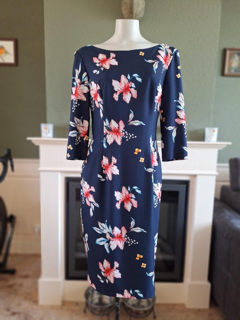 Nife jurk mt 42 gevoerd mooi rug detail, Kleding | Dames, Nife, Maat 42/44 (L), Zo goed als nieuw, Knielengte