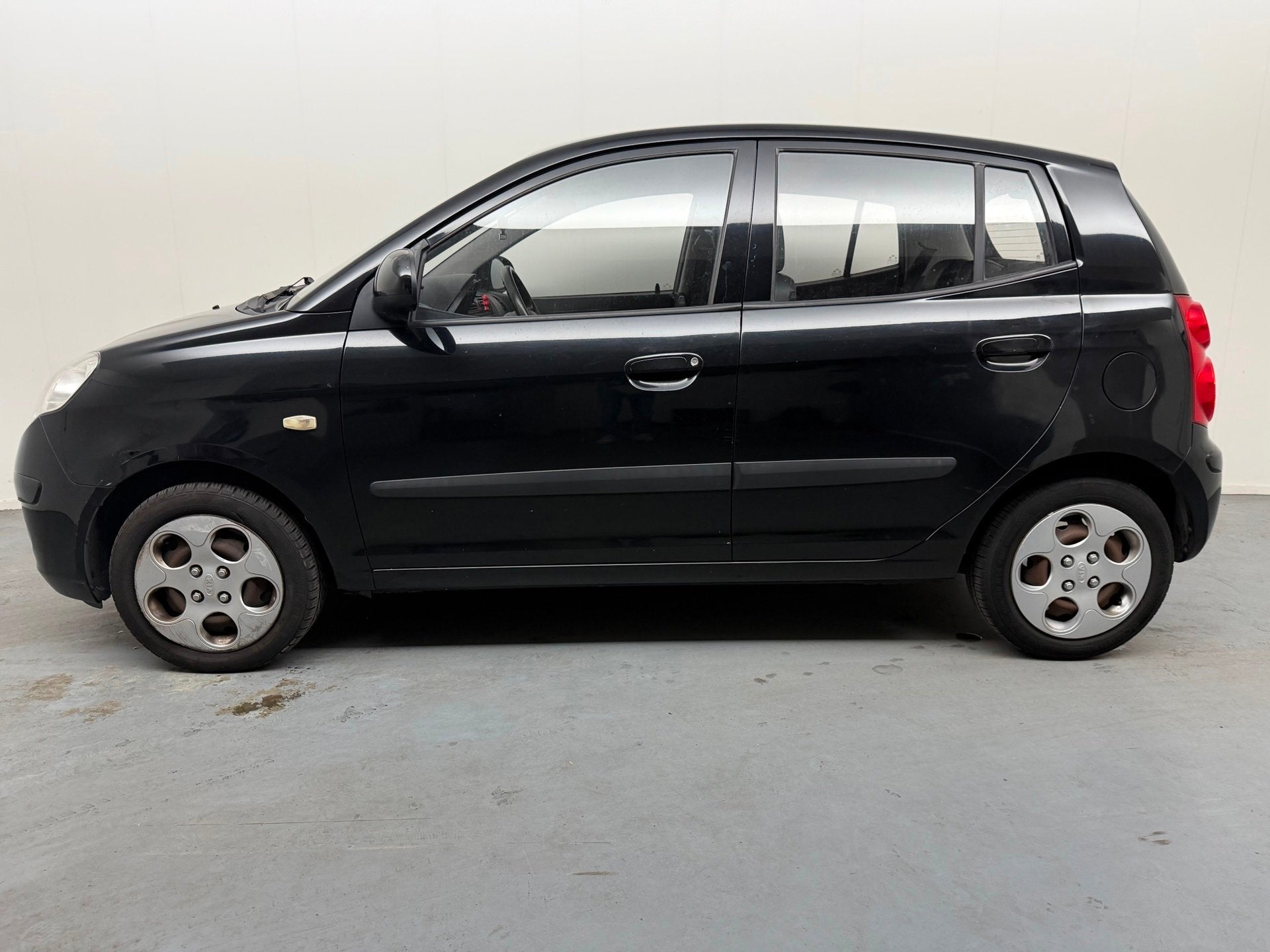 Kia Picanto 1.0 X-pect, Voorwielaandrijving, ABS, 4 cilinders, 400 kg
