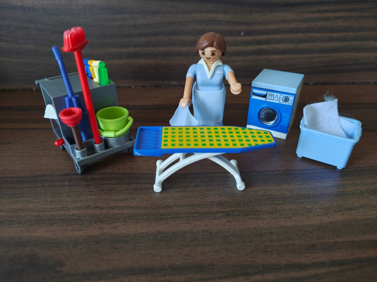 Playmobil Schoonmaakster met accessoires, Ophalen of Verzenden, Gebruikt, Complete set