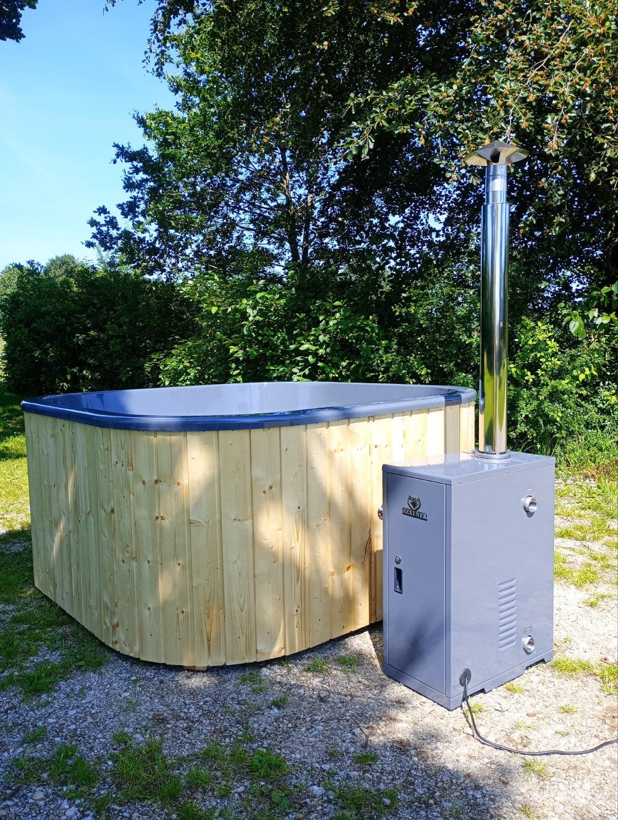Hot tub met Rexener biodiesel kachel, isolatiedeksel en trap, Ophalen, Trap, Nieuw, Wellnessandgarden