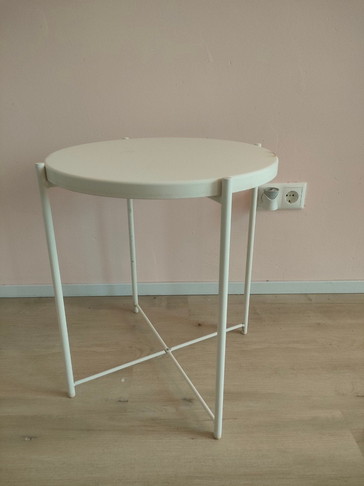 IKEA bijzettafel, Minder dan 55 cm, Gebruikt, Metaal of Aluminium, Rond