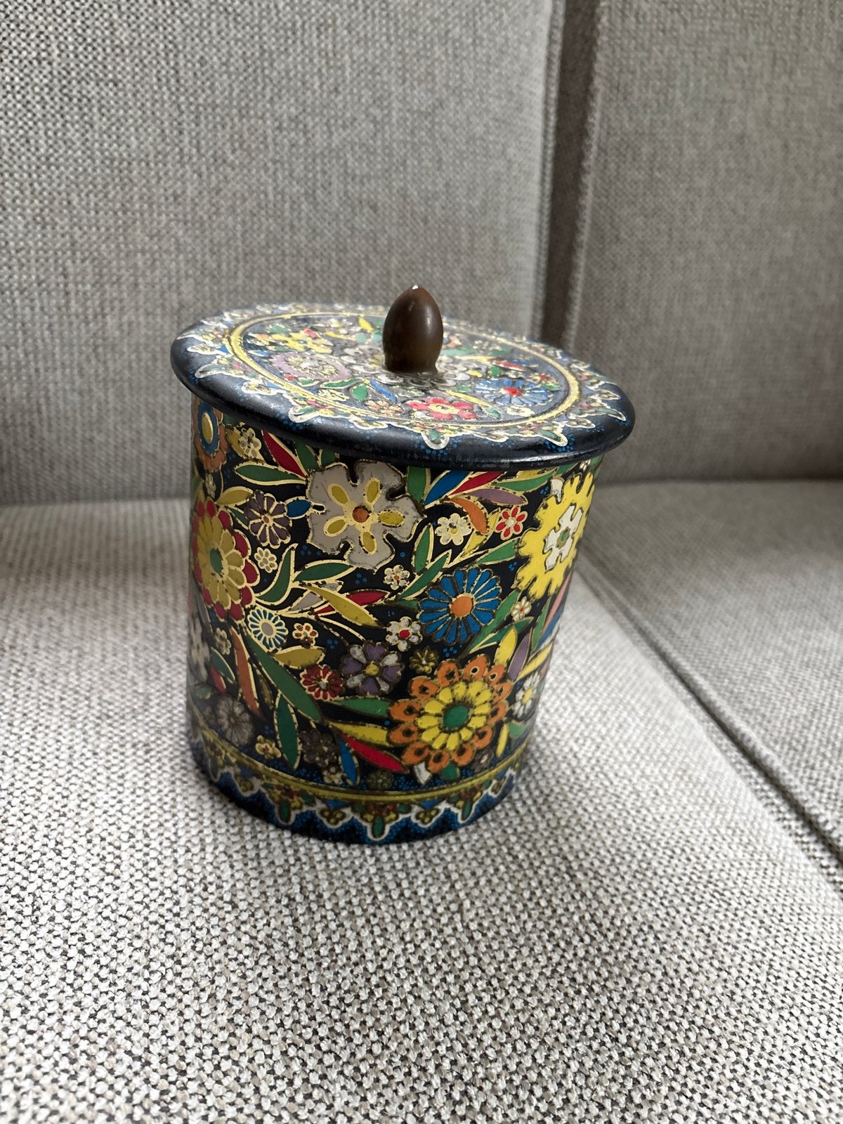 Vintage blikken bus met bloemmotief, Ophalen of Verzenden