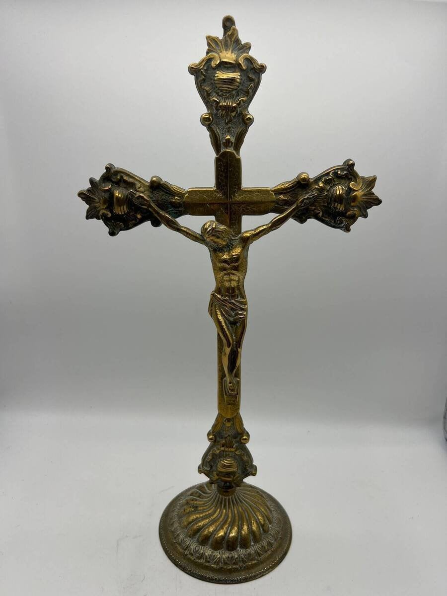 Kavel 342 - Antiek rijk gedecoreerd kruisbeeld met Christus, Ophalen of Verzenden