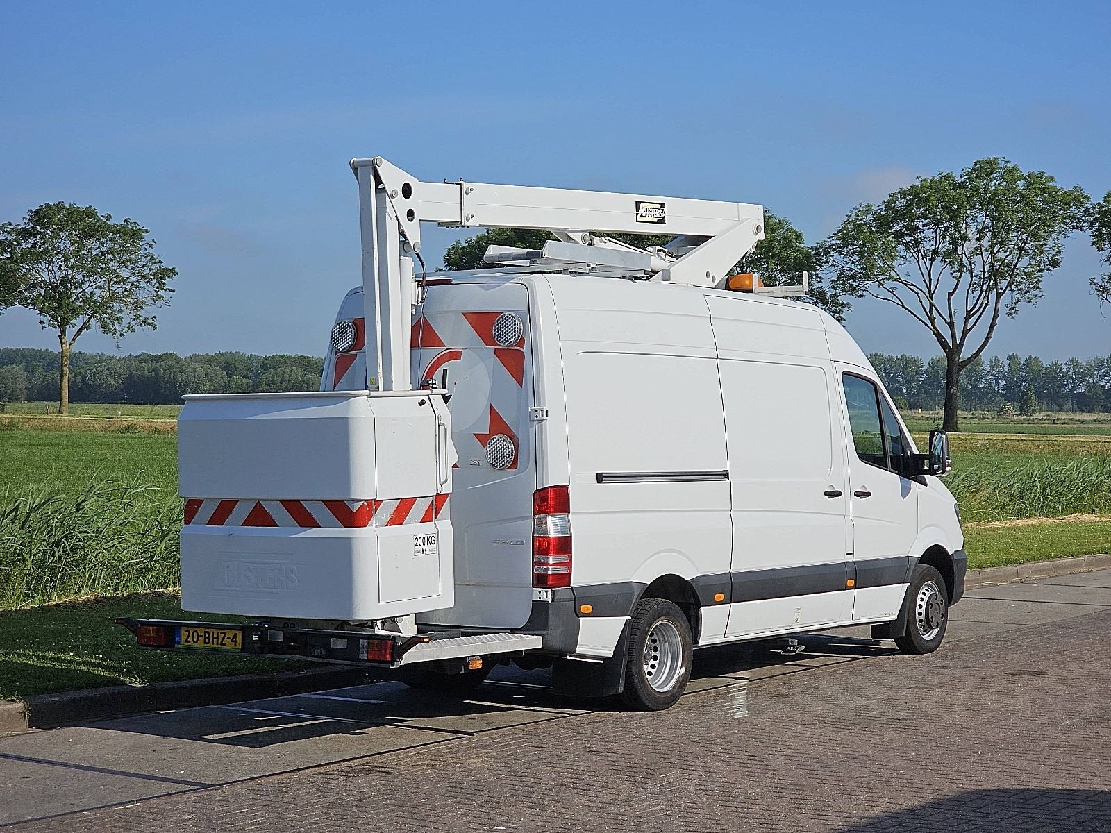 MERCEDES-BENZ SPRINTER 516 hoogwerker euro6, Auto's, Bestelauto's, 13 km/l, Gebruikt, Euro 6, 4 cilinders