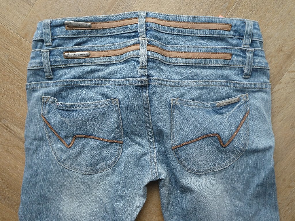 Circle of Trust d'Nimes spijkerbroek, Capri maat 34, Blauw, Ophalen of Verzenden, Zo goed als nieuw, W33 - W36 (confectie 42/44)